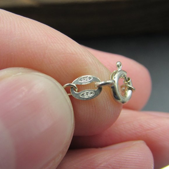 16" Sterling Silver Dolphin Pendant Necklace Vintage - Picture 4 of 6